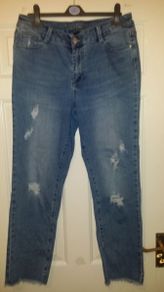 Straight ripped ankle jeans by Very size UK14/16 EU42/44 Postage included