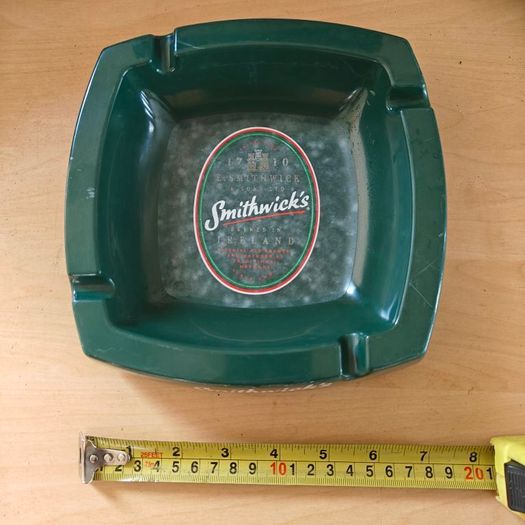 Smithwicks beer ale  melamine pub ashtray