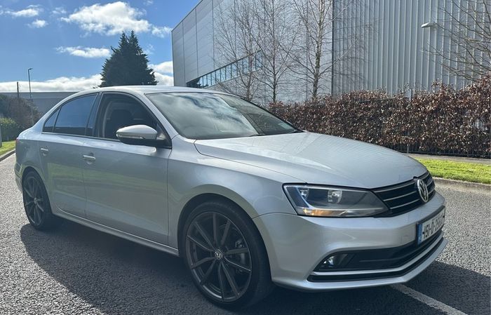 2015 Volkswagen Jetta 2.0 diesel automatic May sell or swap