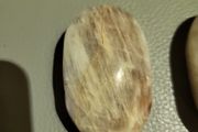 Agate volcanic uv reactive
