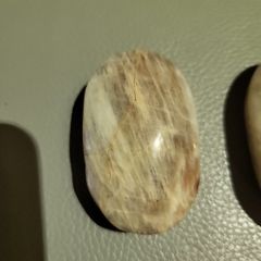 Agate volcanic uv reactive