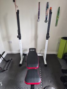 Adjustable weights bench and gym rack