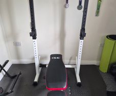 Adjustable weights bench and gym rack