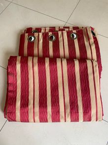 Fully lined 90 x 90 sitting room curtains