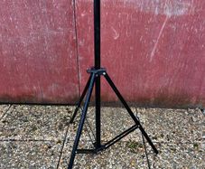 Tripod