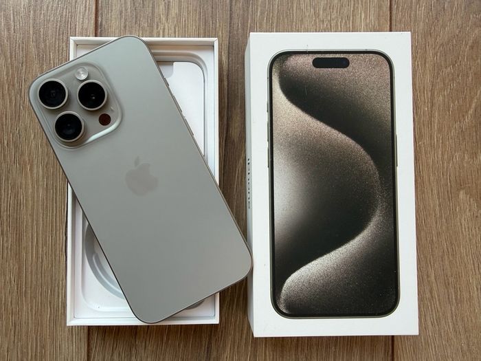 iPhone 15 Pro 128GB - Excellent condition