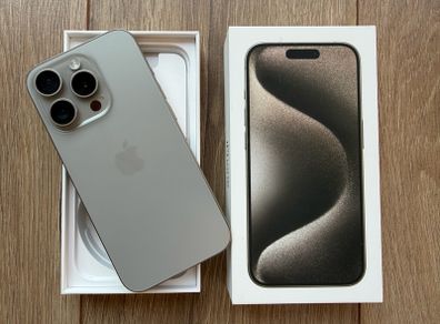iPhone 15 Pro 128GB - Excellent condition