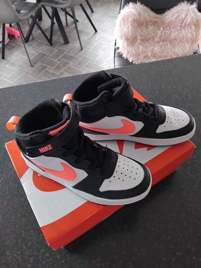 Nike trainers Size 1.5