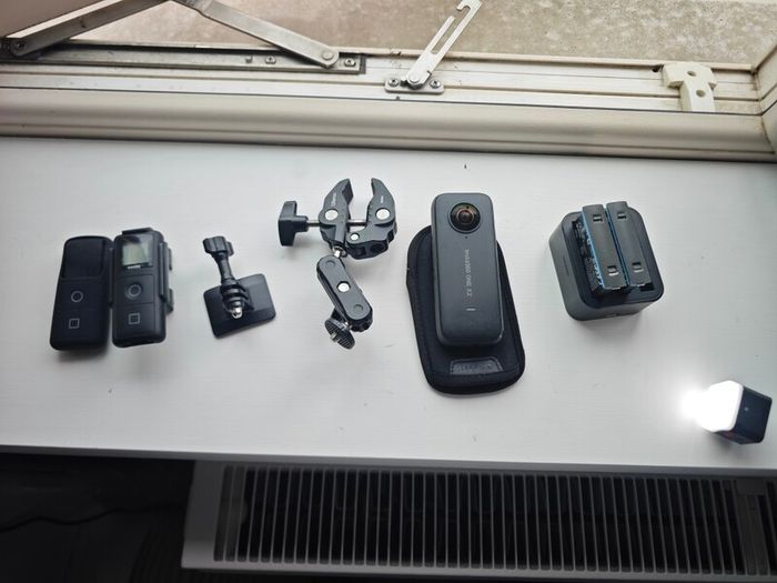 Selling my Insta360 X2 Adventure Bundle!