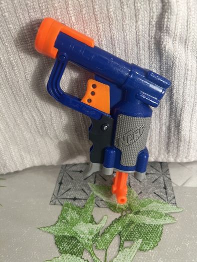 Nerf Gun Scout MKll Brand new +small nerf gun good condition