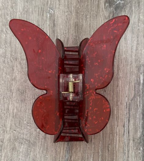 Translucent Speckled Red Long Butterfly Claw Clip