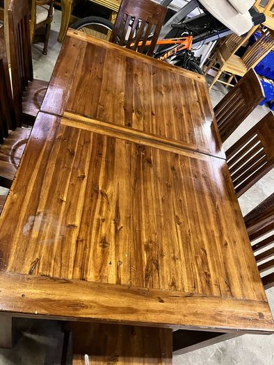 Solid wood dining table + 6 matching chairs