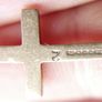 Vintage Solid 9ct Yellow Gold 375 Crucifix Cross Pendant 1,3g Image 8