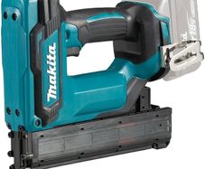 Milwaukee M18 HB12 / 4932464260 battery (18 V, 12 Ah )  10 batteries available