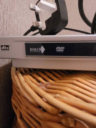 dvd player