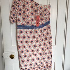 BNWT Chi Chi London Winona one shoulder lace fitted dress UK14