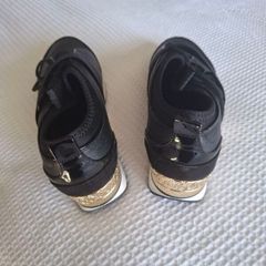 riverisland runners