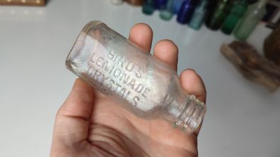 177 - Vintage Birds Lemonade Crystals Clear Glass Bottle