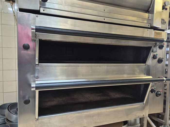 2 Commercial Deck Ovens  Sveba Dahlen & Tom Chan