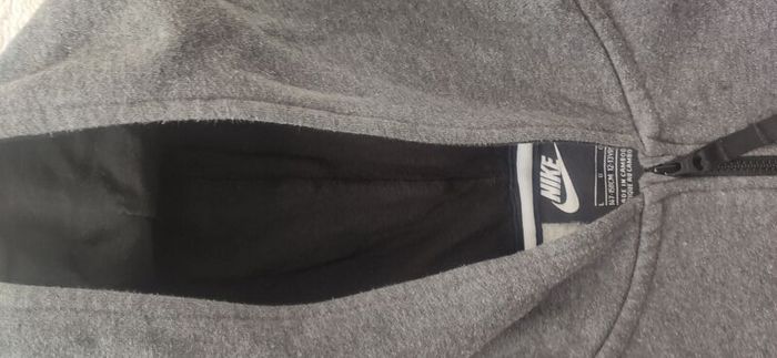 Nike Air Junior 1/4 Zip Hoodie Grey/Black.  Size L (147-158cm)