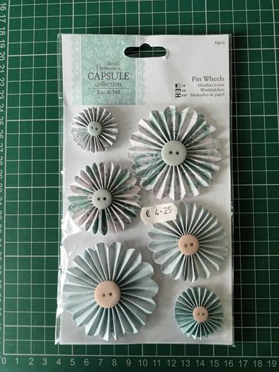 Pin Wheels - Eau de Nil