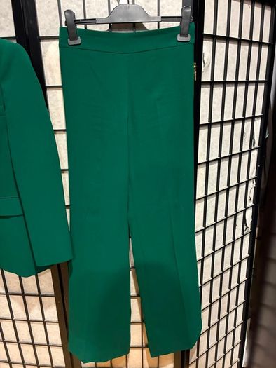 womans clothes