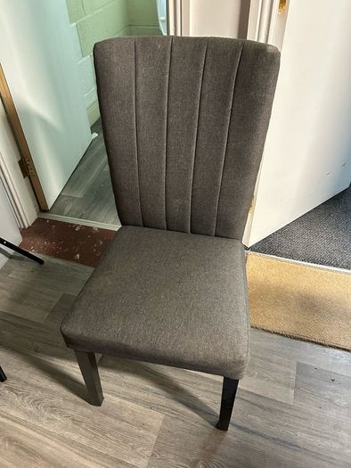 Chairs x3