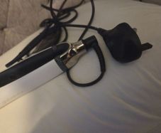 GHD Platinum Straightners