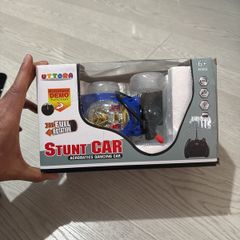 Stunt car