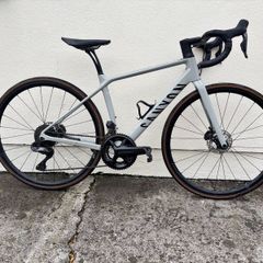 Canyon Endurace CF SL 8 Di2 - size 2XS - Ladies