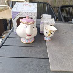 Disney's Mrs Pots & Little chip