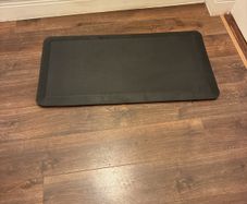 Standing mat