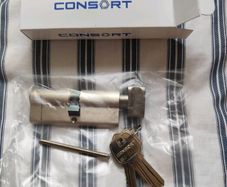 Job Lot Commercial Grade Door Hardware - Consort &