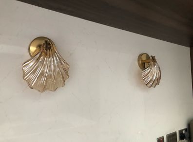 Shell wall light