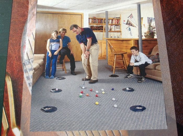 Under Par   Indoor Golf Game