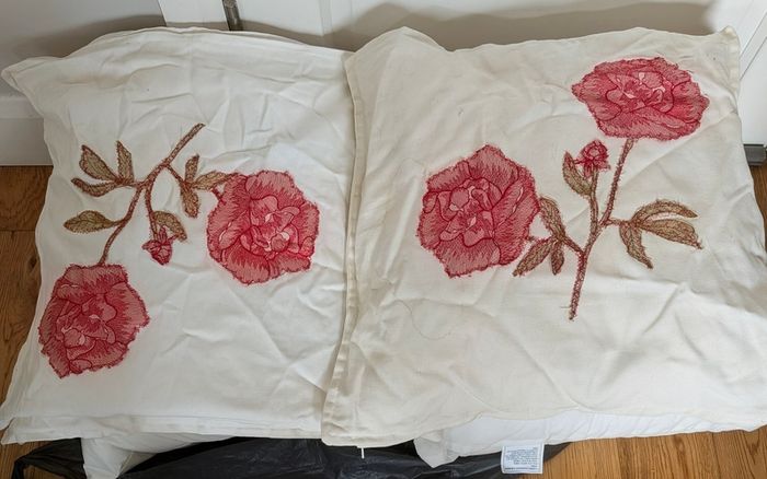 cushions x4
