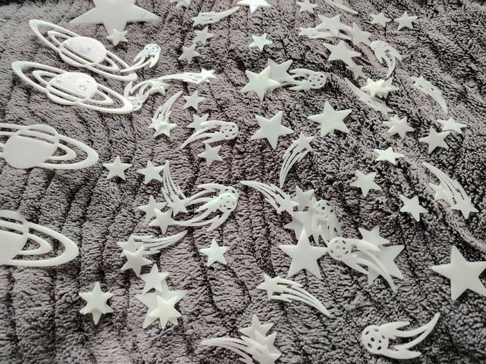 Glow In The Dark Plastic Stars
