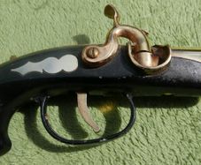 Vintage 1960s Japan Derringer Pistol Gun Lighter (it looks like it works)