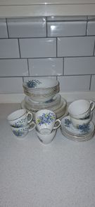 Vintage dinner set
