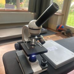 microscope AMSCOPE M150C and MOLYMOD molecular model set