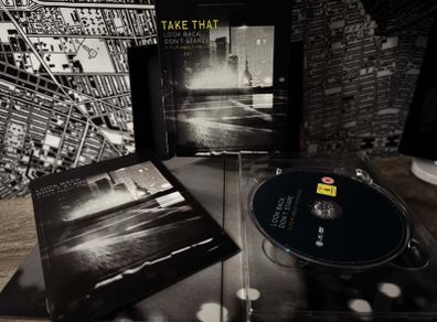 Take That: Look Back, Don't Stare ! A Film About Progress ! DVD ! 2010 !
