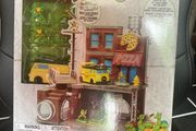 Teenage Mutant Ninja Turtles Lair - New and Sealed