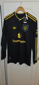 Manchester United Away Jersey 2025/26 Bruno Fernandes #8