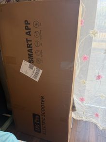 D8 Pro electric scooter unopened
