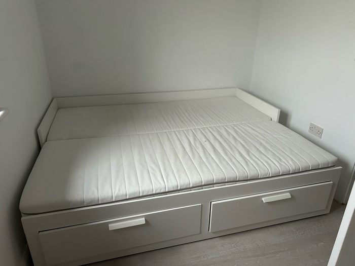 IKEA BRIMNES Daybed with 2 Drawers & Mattresses