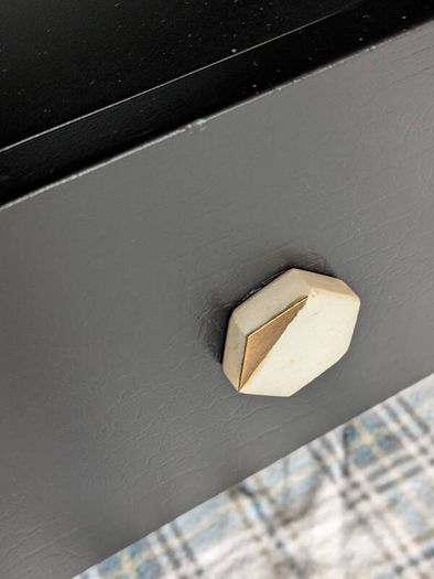 2 Bedside lockers