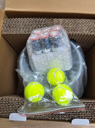 Out Paws Automatic Ball Launcher (Aldi)