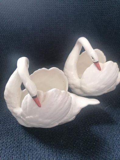 Pair of 1930s Czechoslovakian Swans