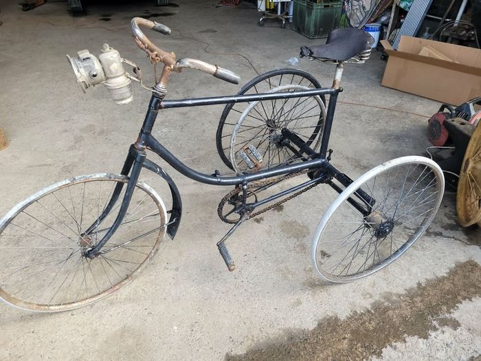 Abingdon King Dick Vintage Tricycle