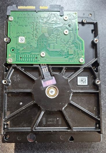 Seagate BarraCuda 500GB 3.5" SATA 6Gb/s 7200RPM Hard Drive (ST500DM002)